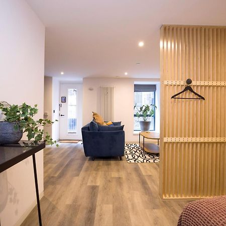 Charming Studios Near Holyrood Park & Calton Hill Edinburgh Bagian luar foto