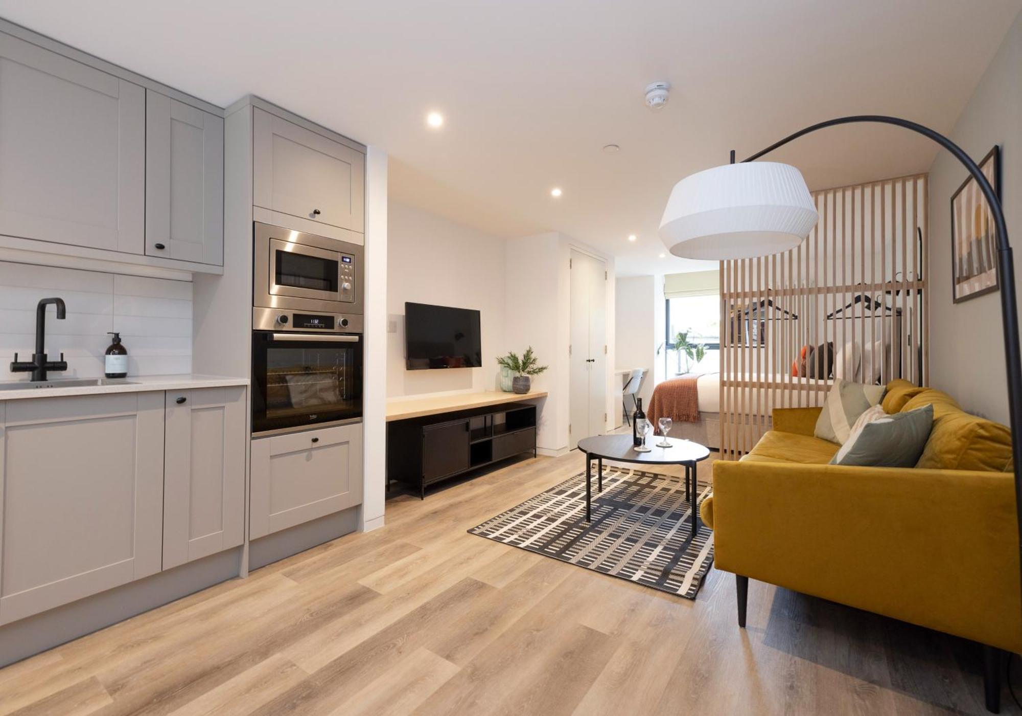 Charming Studios Near Holyrood Park & Calton Hill Edinburgh Ruang foto
