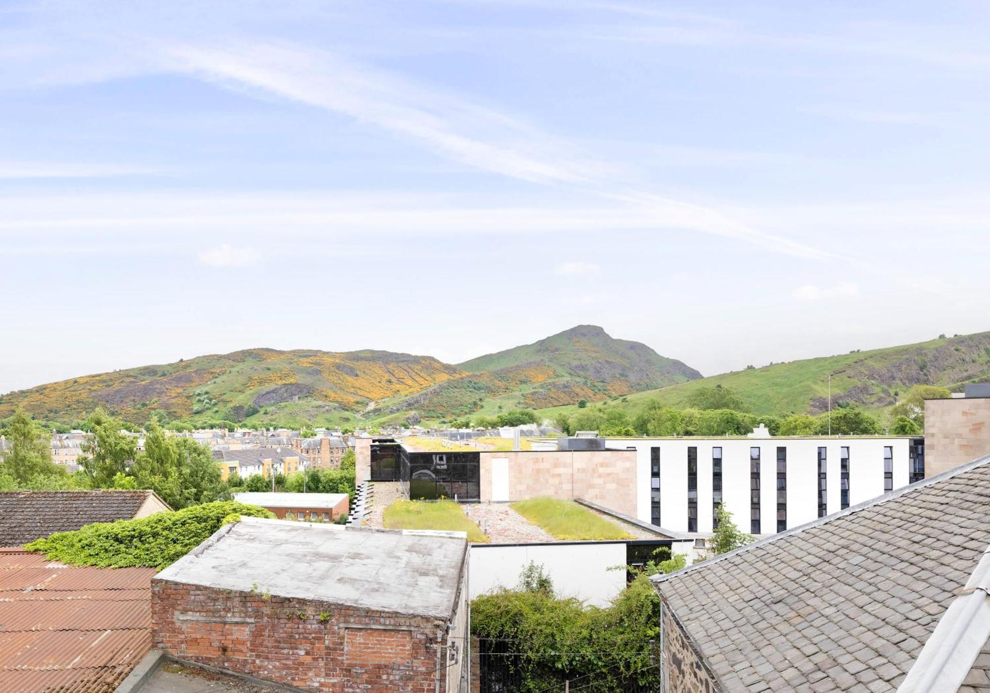 Charming Studios Near Holyrood Park & Calton Hill Edinburgh Ruang foto
