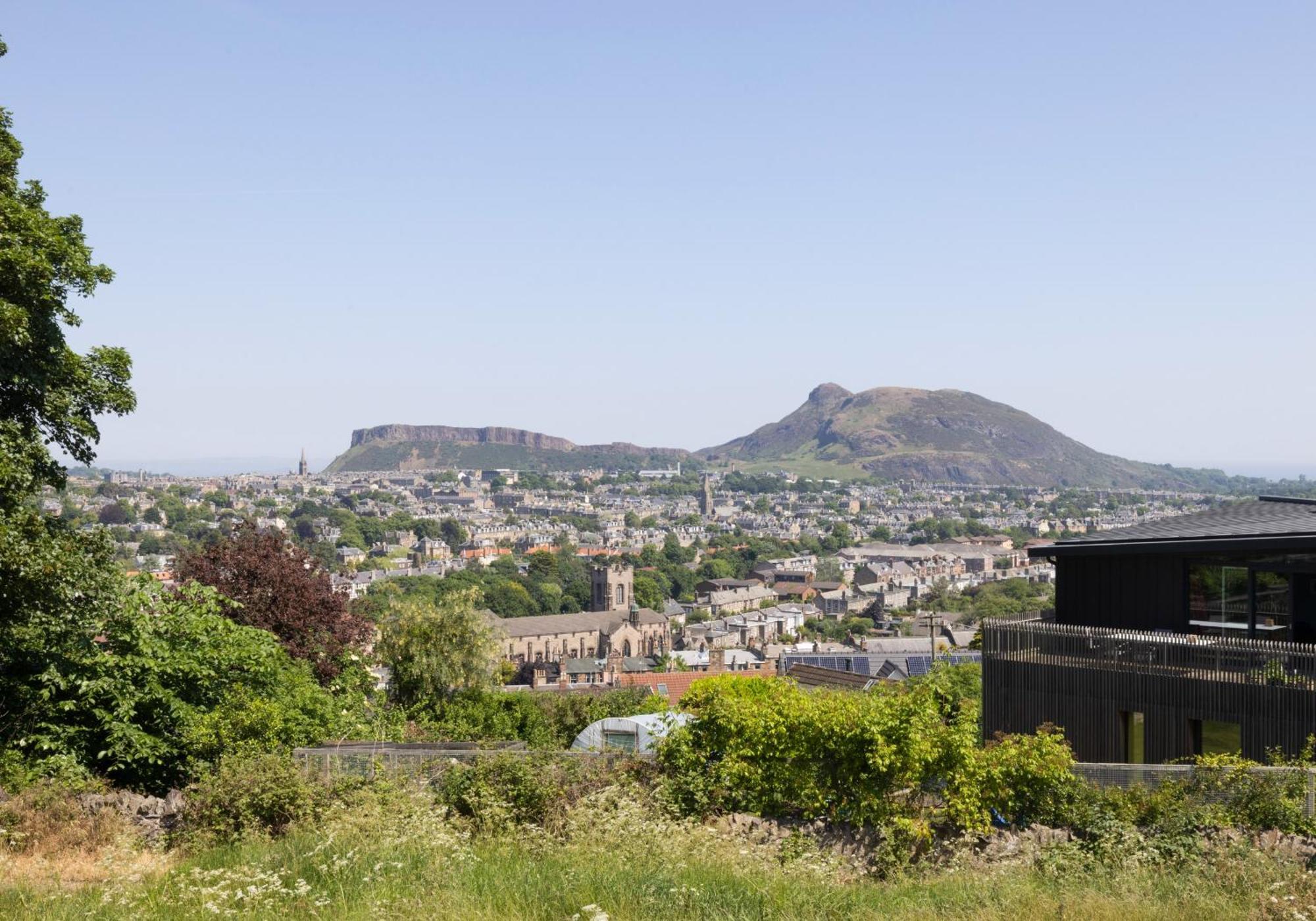 Charming Studios Near Holyrood Park & Calton Hill Edinburgh Ruang foto