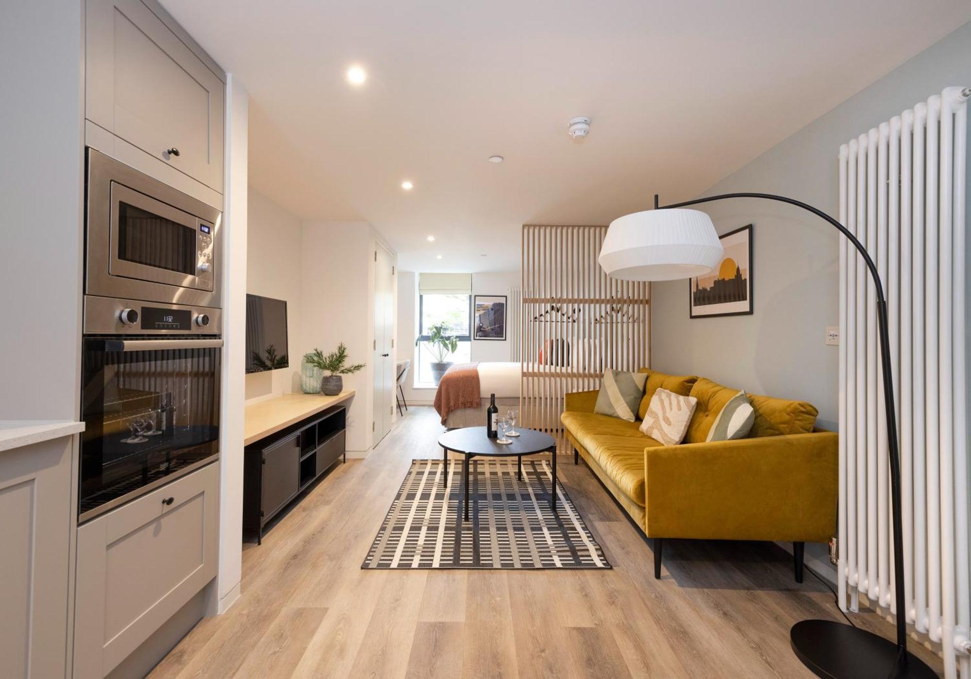 Charming Studios Near Holyrood Park & Calton Hill Edinburgh Ruang foto