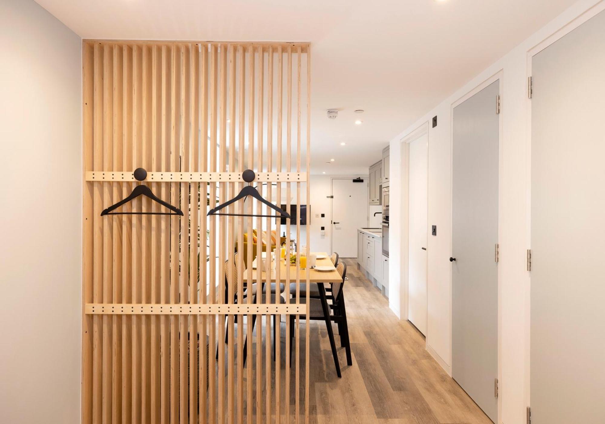 Charming Studios Near Holyrood Park & Calton Hill Edinburgh Ruang foto