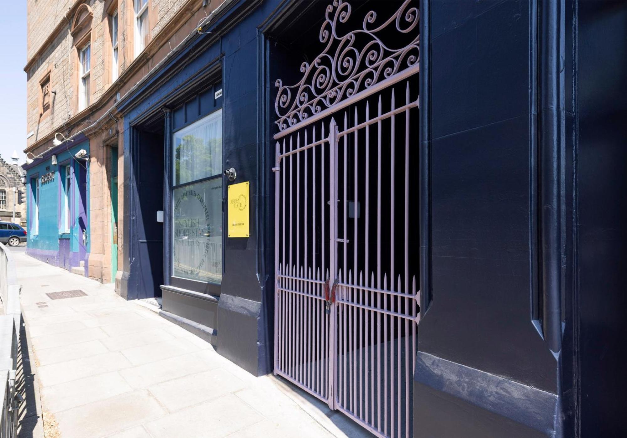Charming Studios Near Holyrood Park & Calton Hill Edinburgh Ruang foto