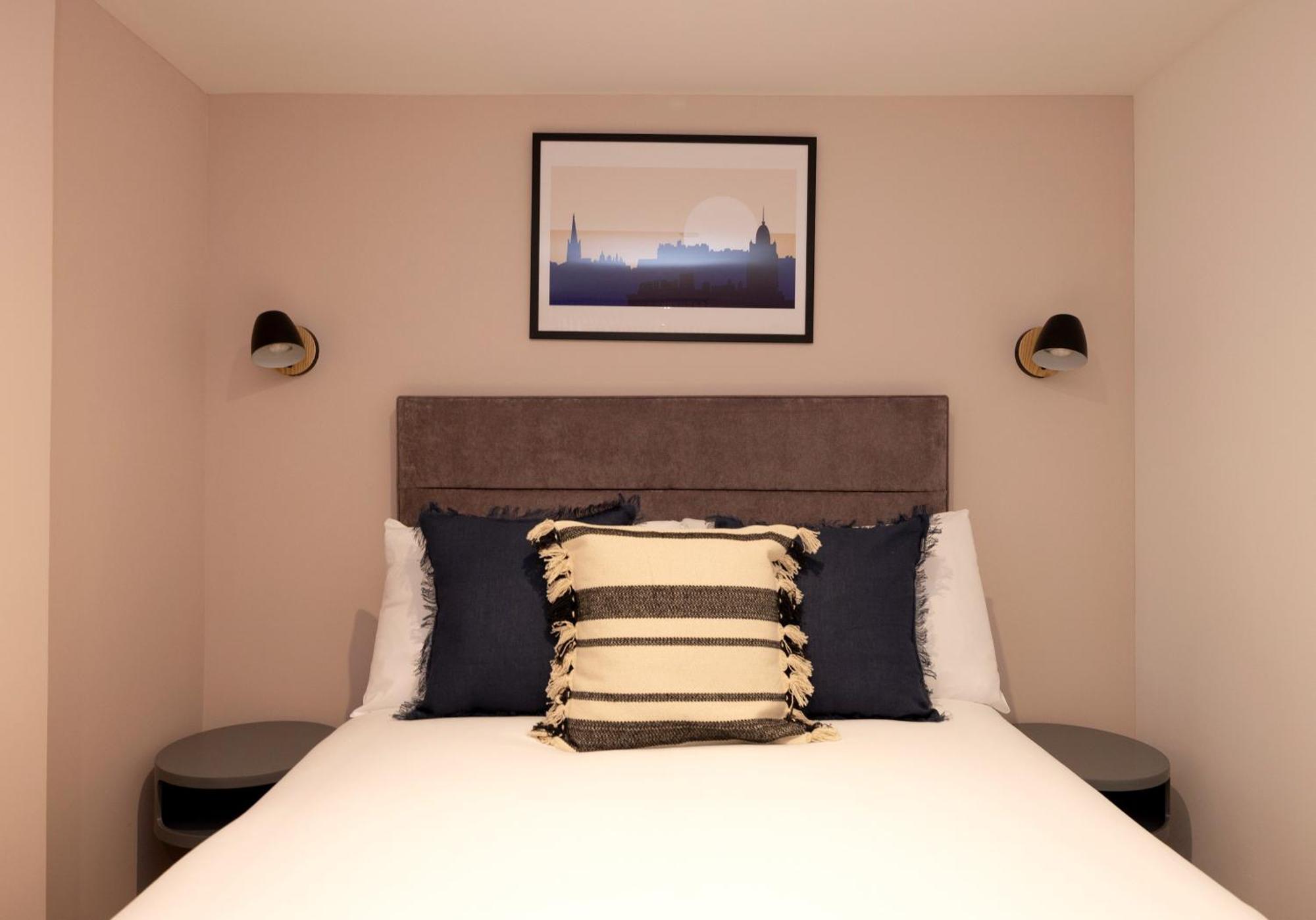 Charming Studios Near Holyrood Park & Calton Hill Edinburgh Ruang foto