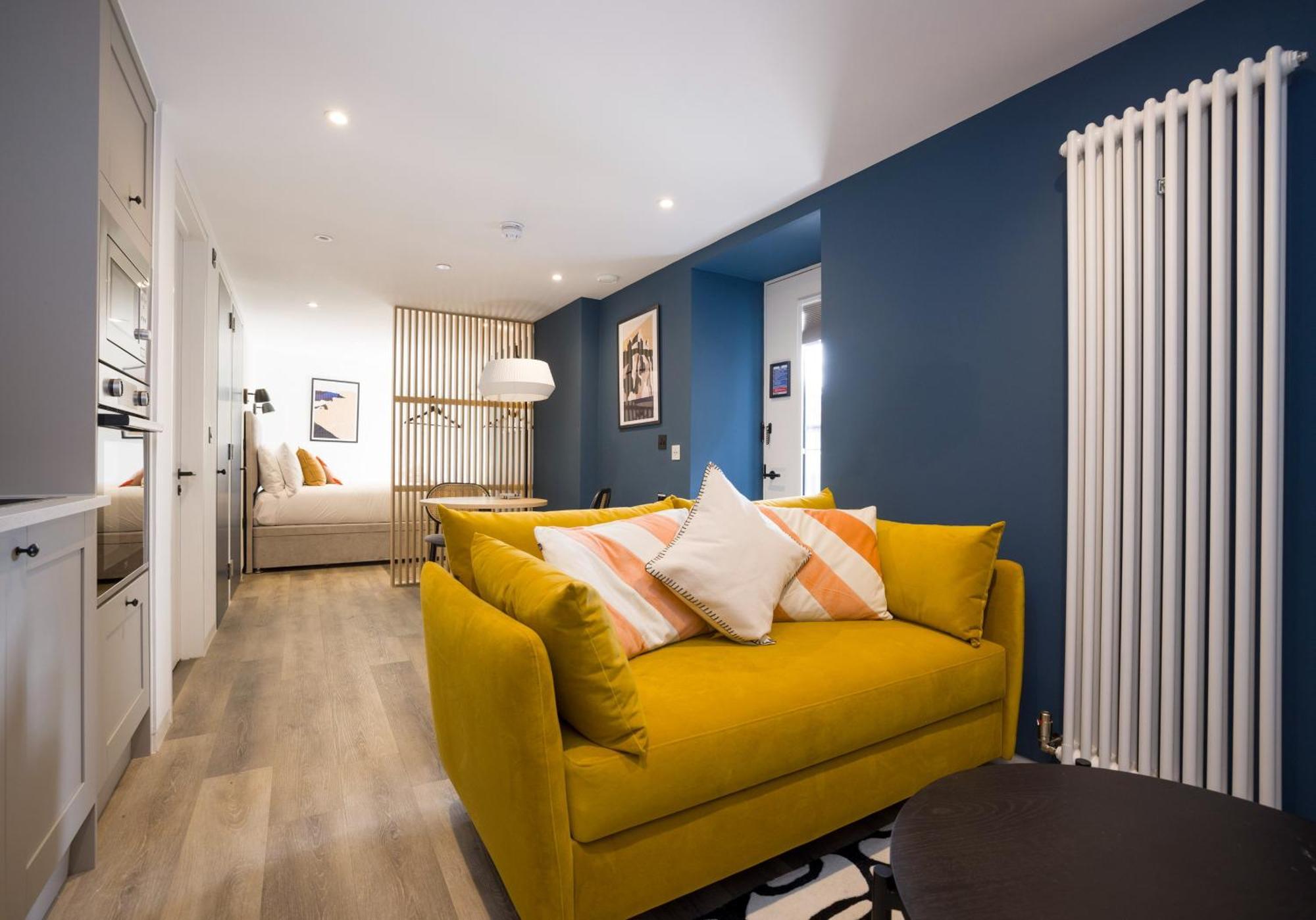 Charming Studios Near Holyrood Park & Calton Hill Edinburgh Ruang foto