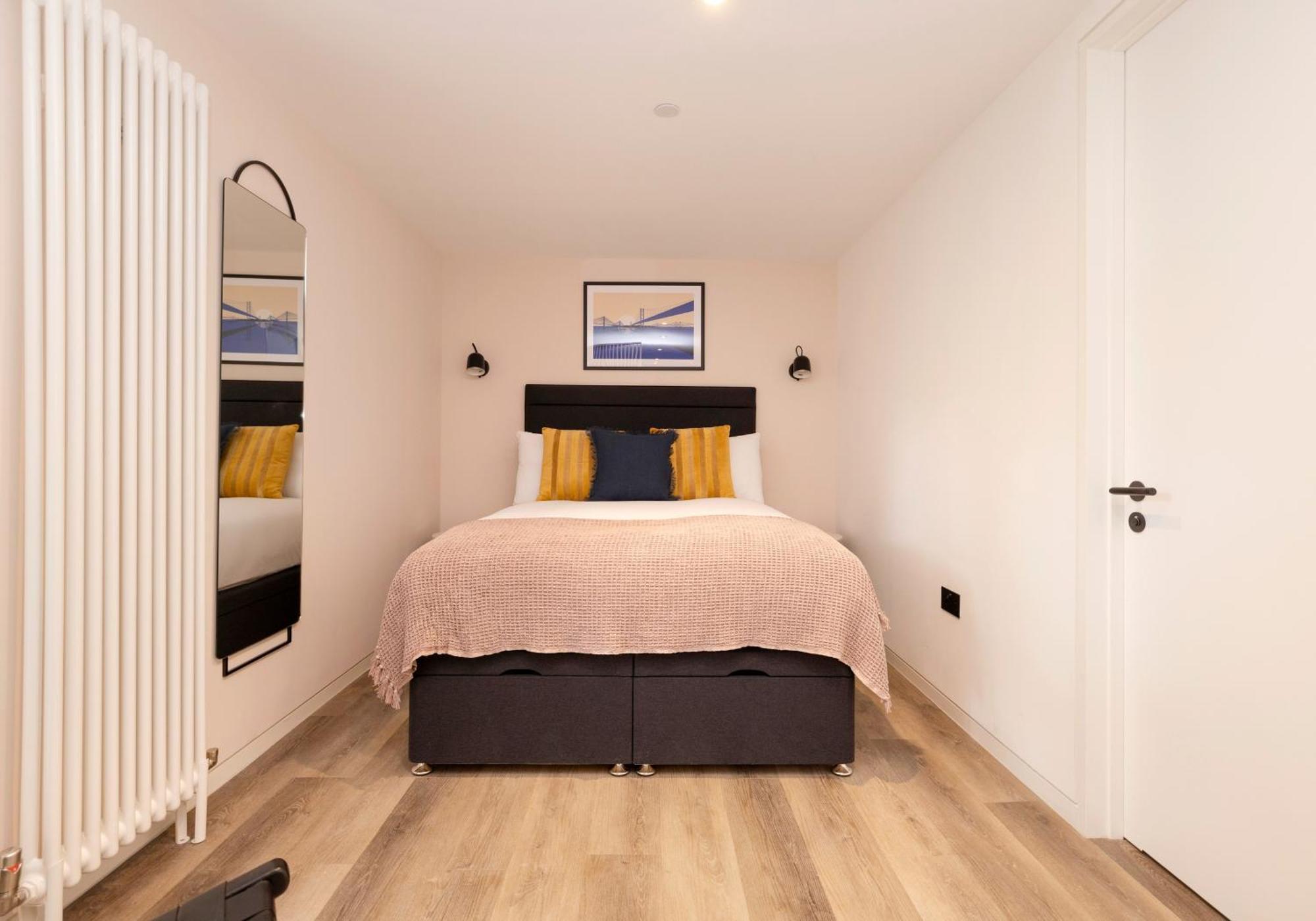 Charming Studios Near Holyrood Park & Calton Hill Edinburgh Ruang foto